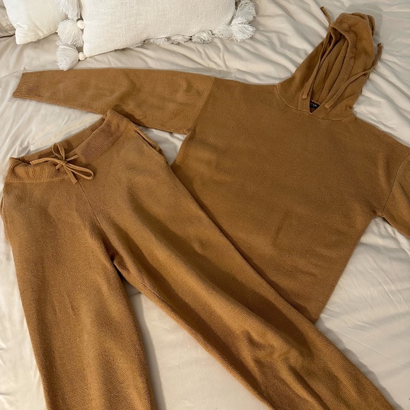 Nasty Gal Other - Nasty Gal Brown Matching Lounge Set